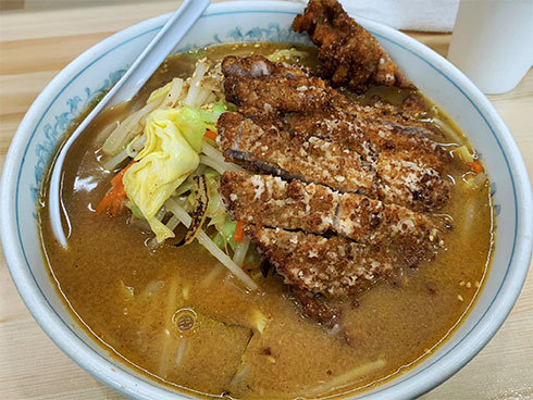 <ロース味噌たんめん(1,080円)>