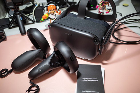 <Oculus Quest>