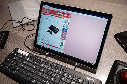 <Surface Book>