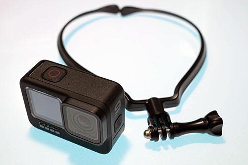 <GoPro HERO 9 Blackとネックマウント>