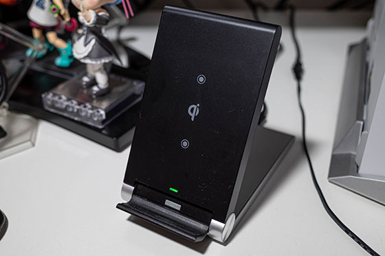 <cheero 2 Coils Wireless Charger Stand>