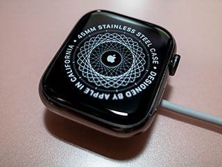 <Apple Watch 7>
