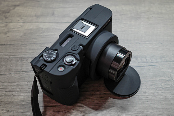 <kinokoo canon v1 ケース Canon Powershot V1カメラケース ソフトシリコンラバー保護カバー 取り外し可能なレンズカバー付き Canon V1 Vlogカメラ用 - 傷防止 スリムフィット ソフトスキンケース (ブラック)
>